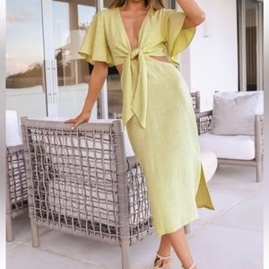 Summer Journey Light Green Tie-Front Cutout Midi Dress